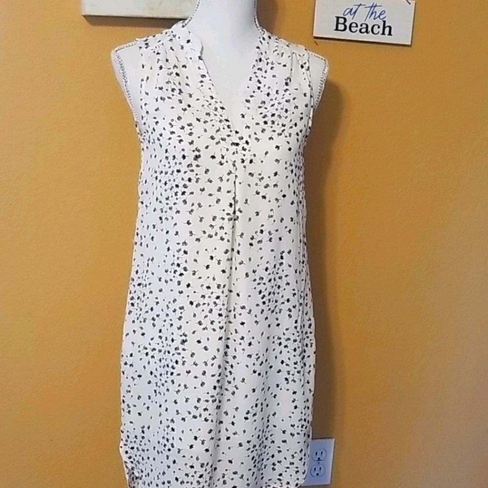 H&M Black and White Shift Dress